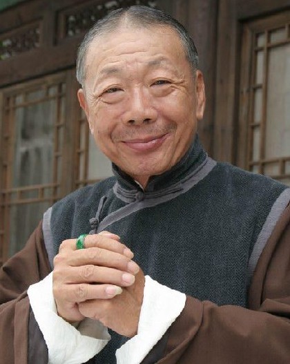 香港知名演員午馬去世,眾多明星微博悼念