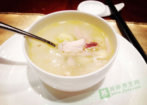 清明養(yǎng)生吃什么好 清明養(yǎng)生吃什么好