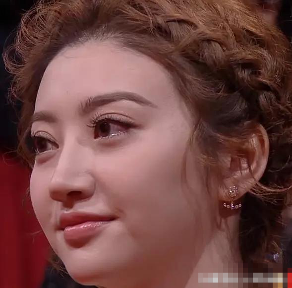 特寫鏡頭下的女星們 誰才是真正的凍齡高手?