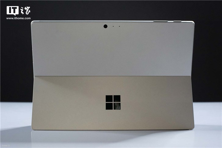 ΢ܛSurface Pro 6ع⣺Intel˴UoUSB-Cӿ