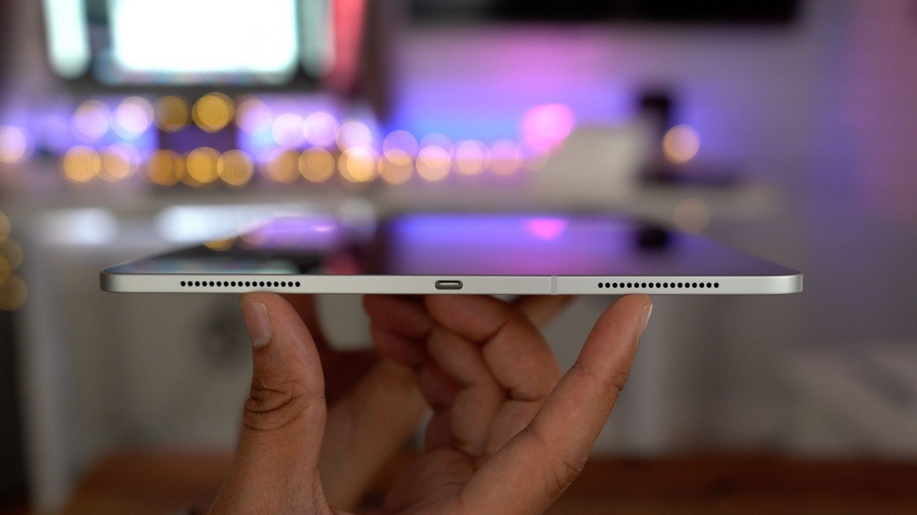 蘋果高管回應(yīng) iPad Pro 輕微彎曲 屬正,F(xiàn)象并不影響使用