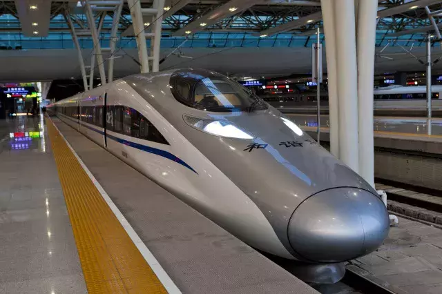 高鐵和動(dòng)車究竟有什么區(qū)別?終于明白了…