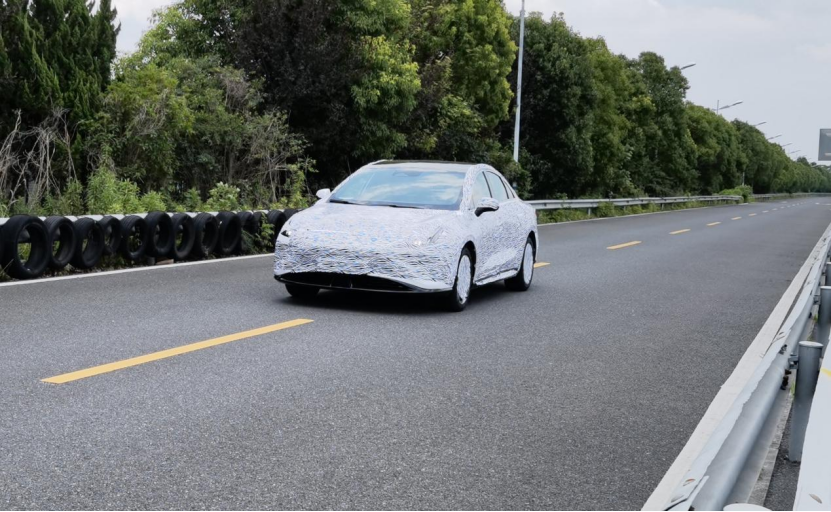 16576972906726.png 短訊-合創(chuàng)新車諜照曝光,電動轎跑悄然襲來-20220713315.png