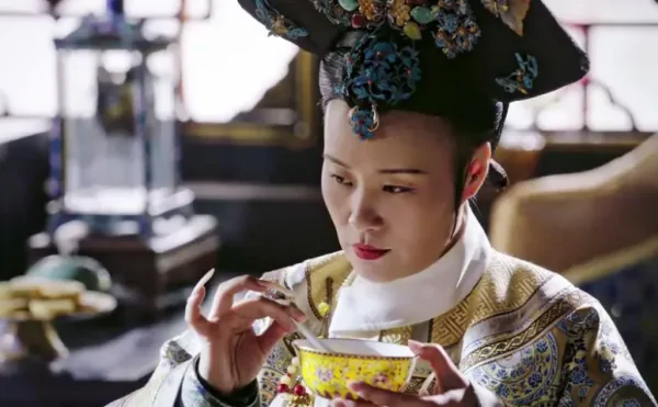 網(wǎng)絡(luò)用語(yǔ)精神鈕祜祿氏是什么梗