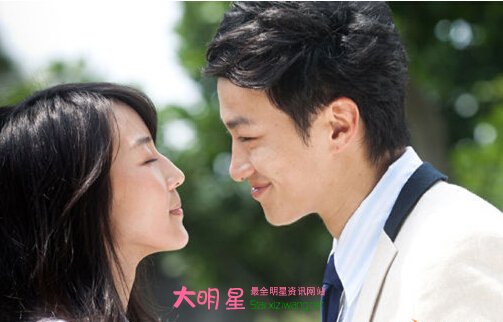 何潤東
