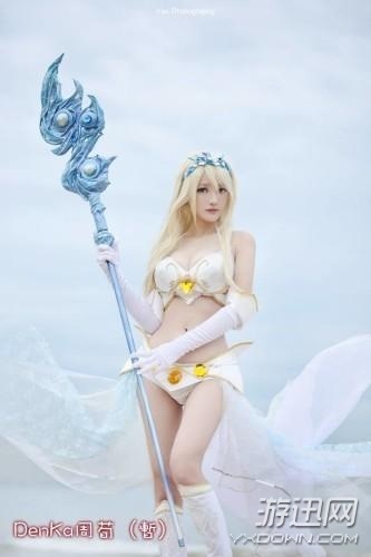 亞洲最美Cosplay美少女福利圖 這風(fēng)女 亞洲最美Cosplay美少女福利圖 這風(fēng)女乳量美腿神還原