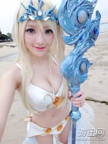 亞洲最美Cosplay美少女福利圖 這風(fēng)女 亞洲最美Cosplay美少女福利圖 這風(fēng)女乳量美腿神還原