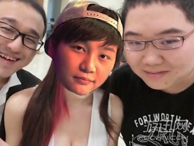LOL起小點特別篇:禿頭大戰(zhàn)騷豬,誰才是武林至尊?