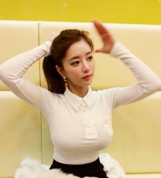 來(lái)華吸金的性感韓國(guó)女主播大盤(pán)點(diǎn) 小編先吃?xún)蓚(gè)雞蛋