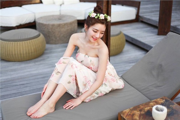 來(lái)華吸金的性感韓國(guó)女主播大盤(pán)點(diǎn) 小編先吃?xún)蓚(gè)雞蛋