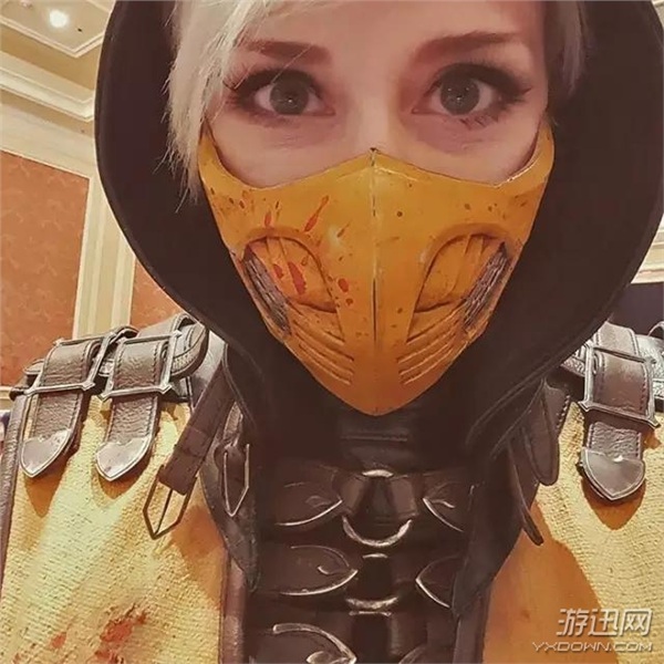 胸猛Coser挑戰(zhàn)性感蜘蛛娘 凸顯的南半球讓人移不開眼睛