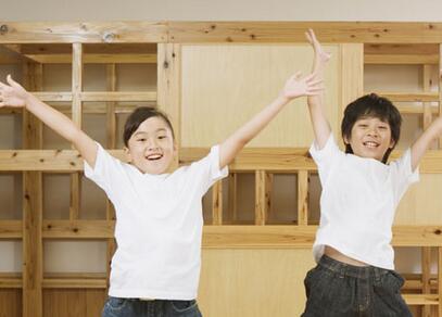 適合小學生跳的舞蹈有哪些 適合小學生跳的舞蹈視頻大全