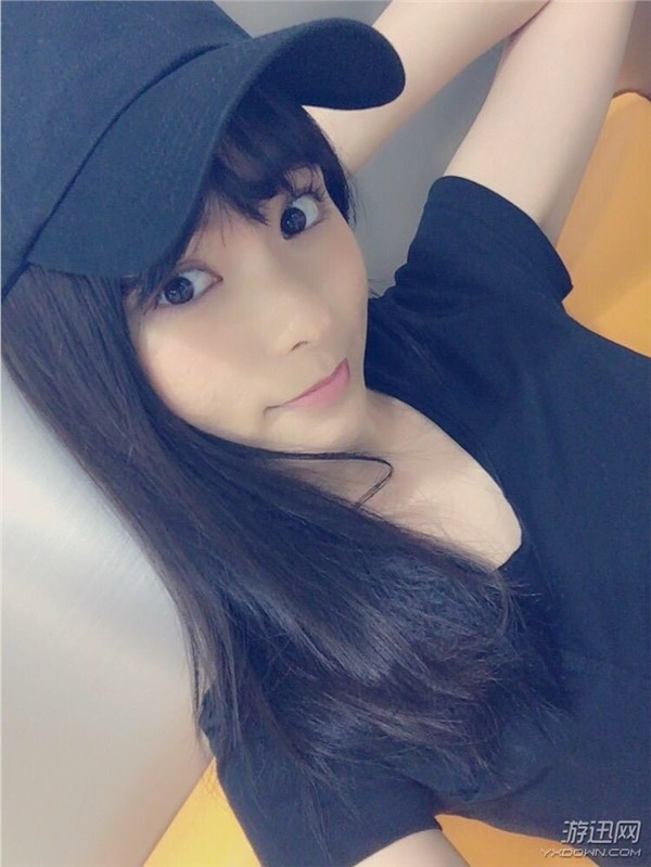 日本混血美女星明美津紀(jì)美照欣賞 穿這么清涼真的好嗎?