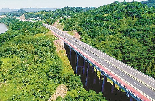 大峨眉國(guó)際旅游西環(huán)線洪雅到柳江段即將通車